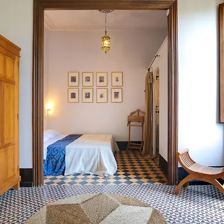 Tallada Hotel 2*