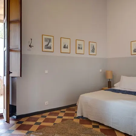 Tallada Hotel Bordils